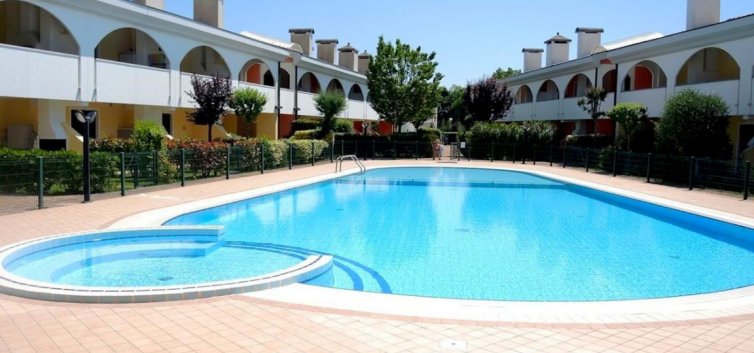 RESIDENCE LEOPARDI